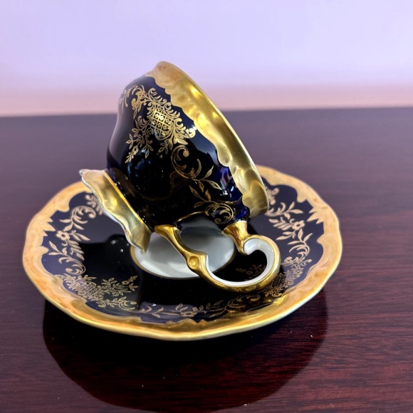 Weimar Katharina Miniature Porcelain Echt Kobalt and Gold Coffee Cup and Saucer - Picture 2 of 13